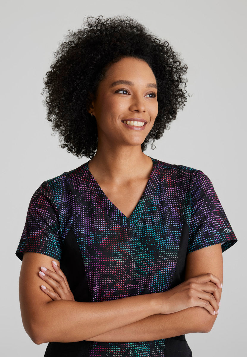 Thrive Barco One Women's V-Neck Scrub Print Top