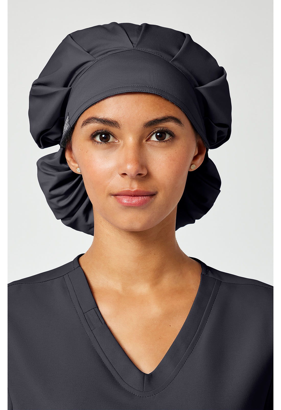 Front view of the CK WW ORIGINALS ULTRA Bouffant Scrub Cap in the colour pewter.