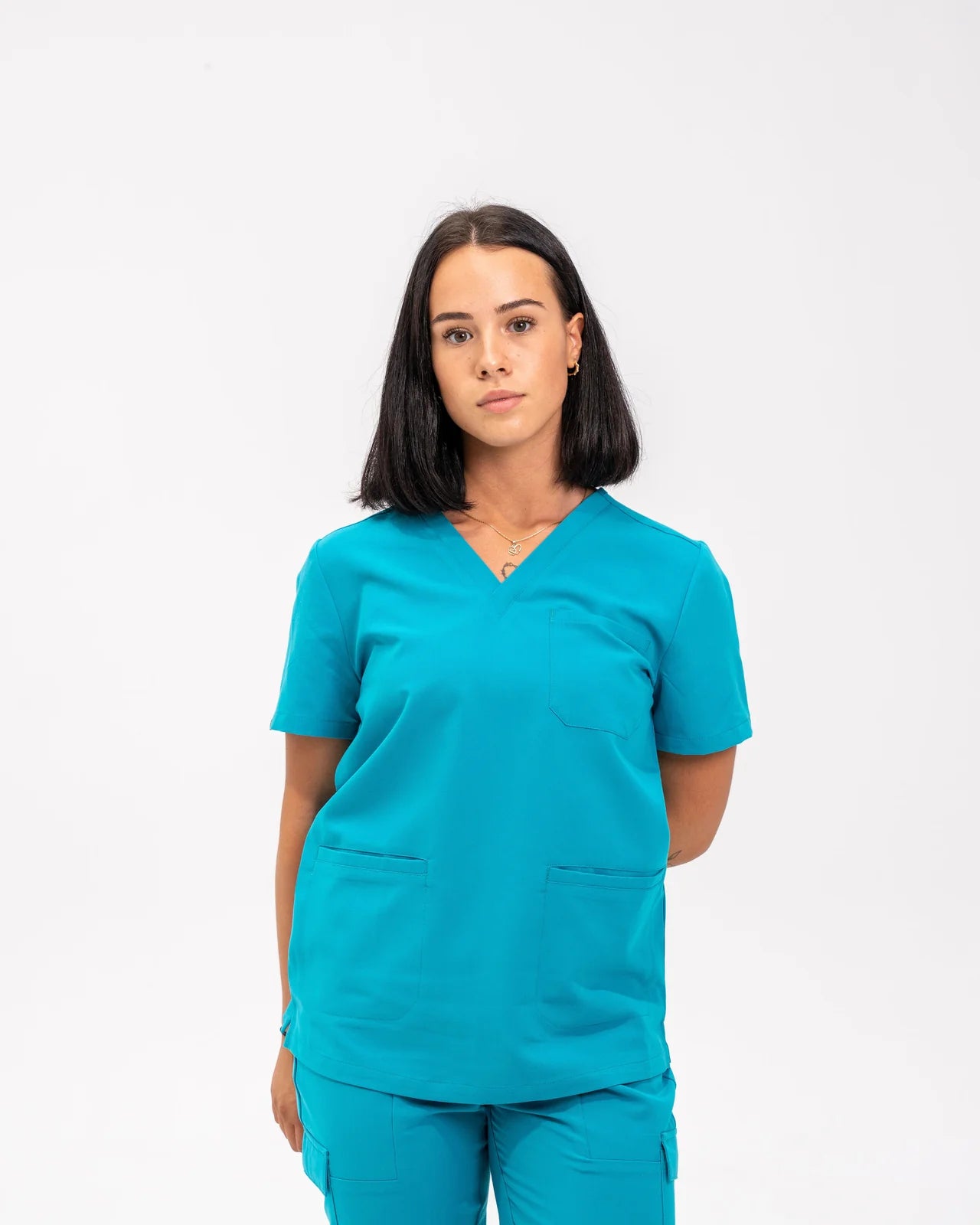 Victoria 4-Pocket Scrub Top