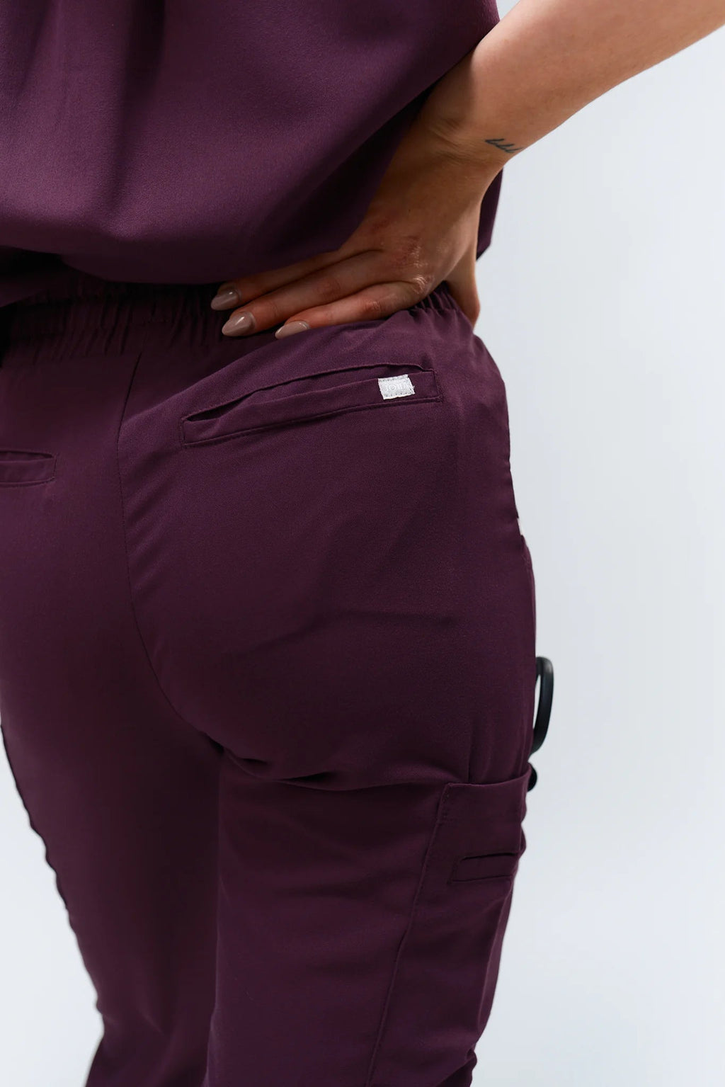 Anastasia Jogger Scrub PantsJOIIAANASTASIA-ROYALPURPLE-XS