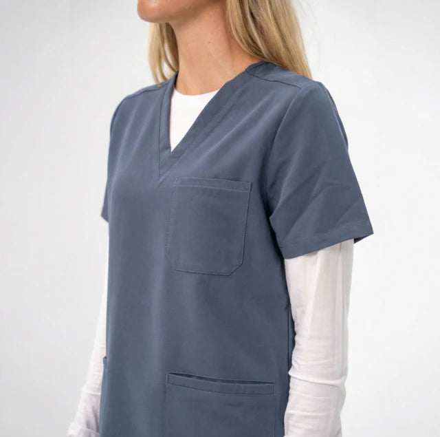 Victoria 4-Pocket Scrub Top