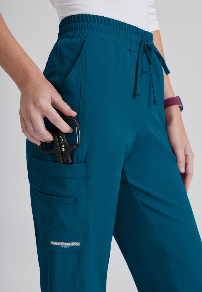 Gamma Mid - Rise Tapered Leg Scrub PantSkechers by BarcoSKP623-BAHAMA-XXS