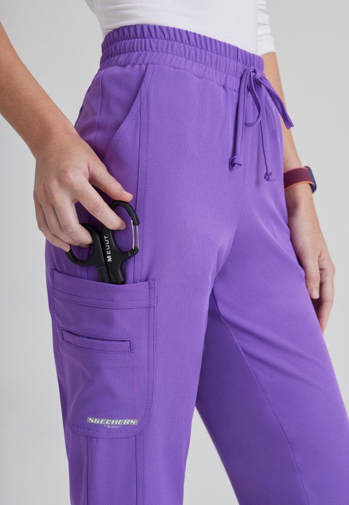 Gamma Mid - Rise Tapered Leg Scrub PantSkechers by BarcoSKP623-LILAC-XXS