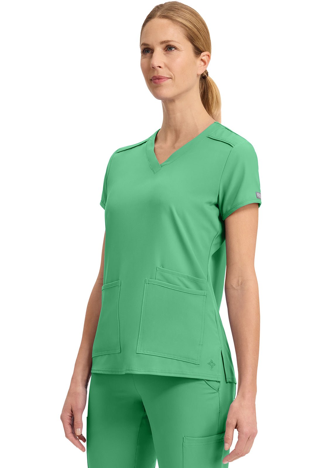 Insight 3 Pocket Scrub Top – Lightweight, Medium StretchMed CoutureMC2411-MTJP-XS