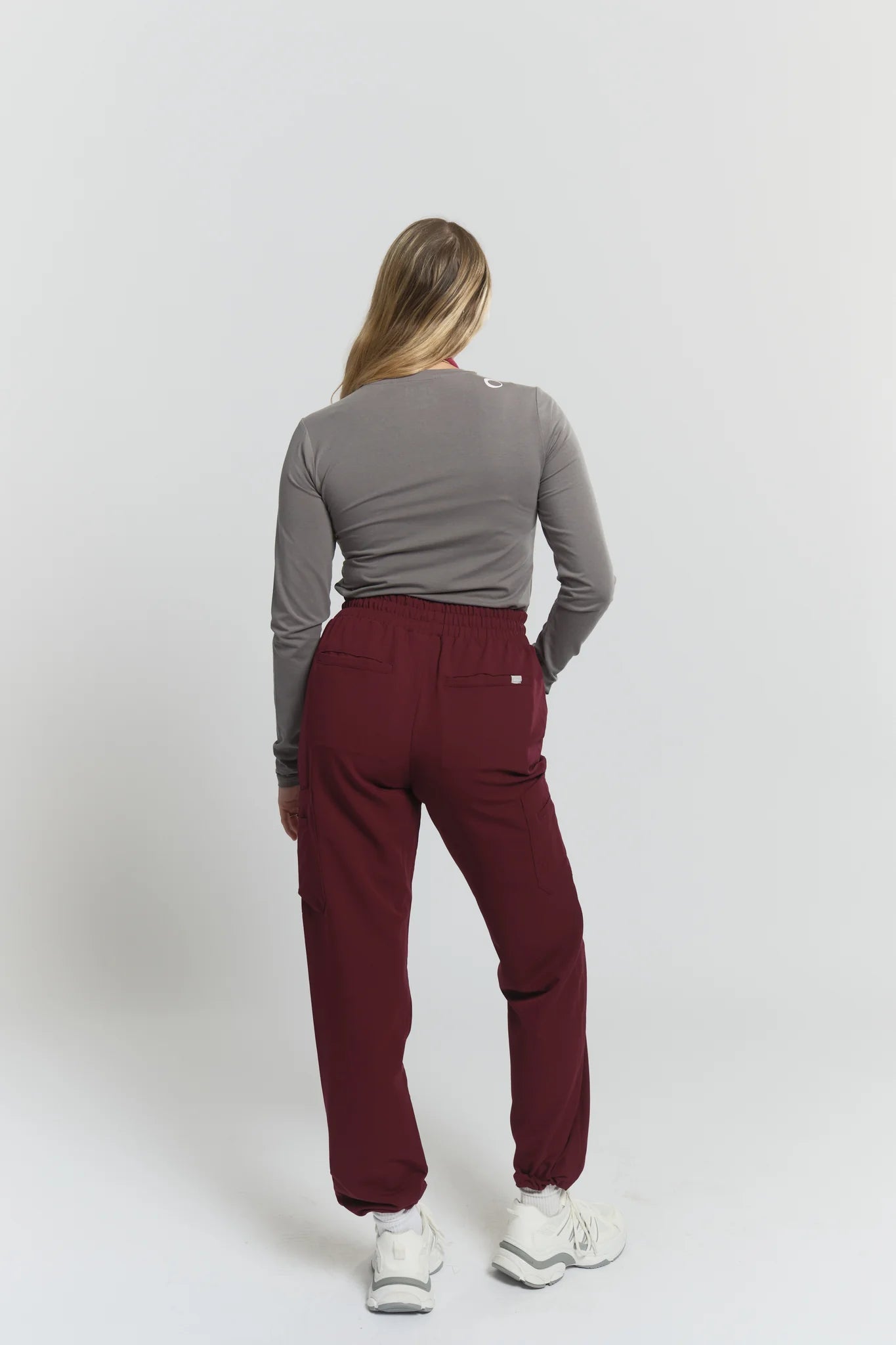 Lulu Straight Leg Scrub PantsJoiiaLULU-BURGUNDY-XS