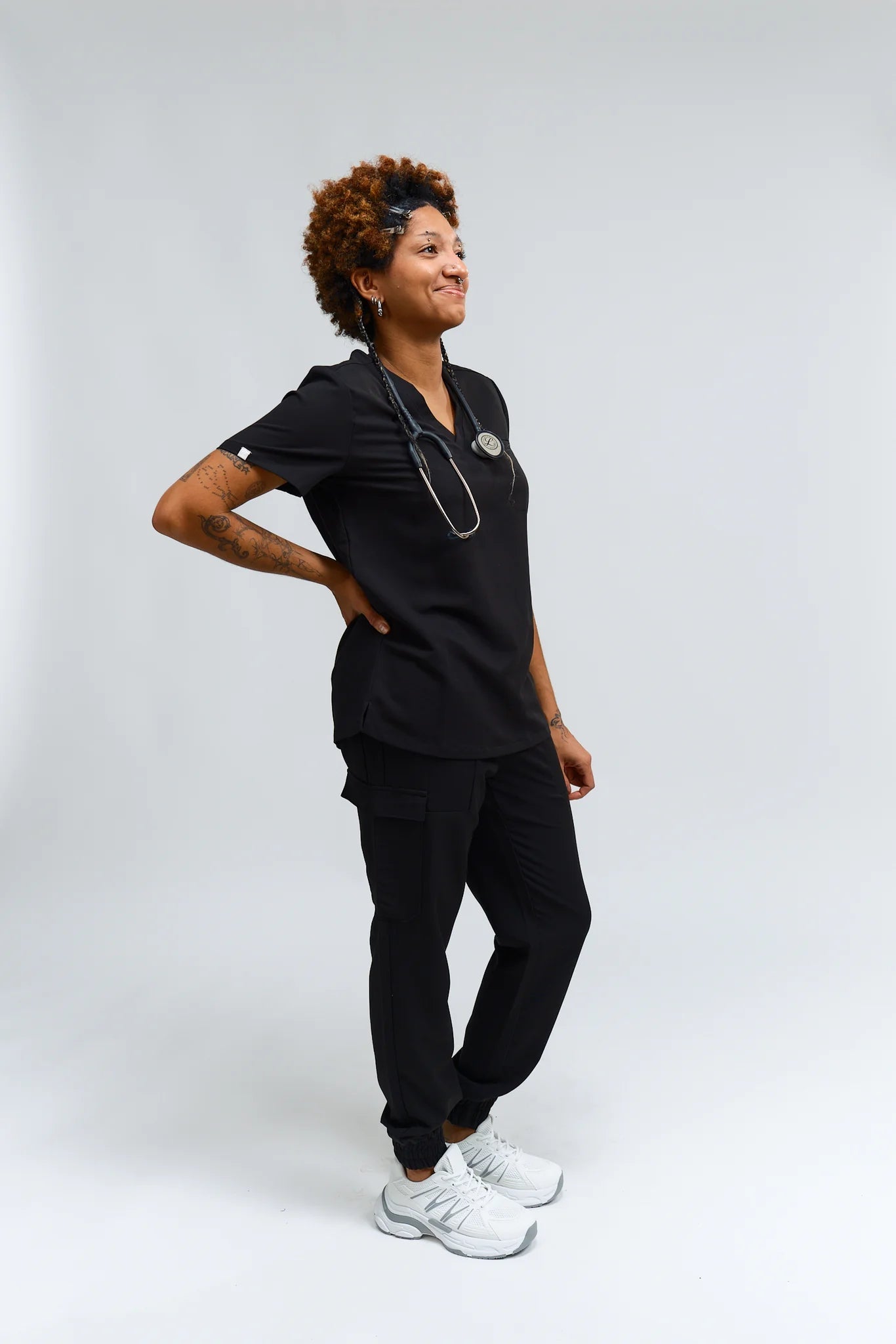 Olivia Tuck - In Scrub TopJOIIAOLIVIA-BLACK-XS