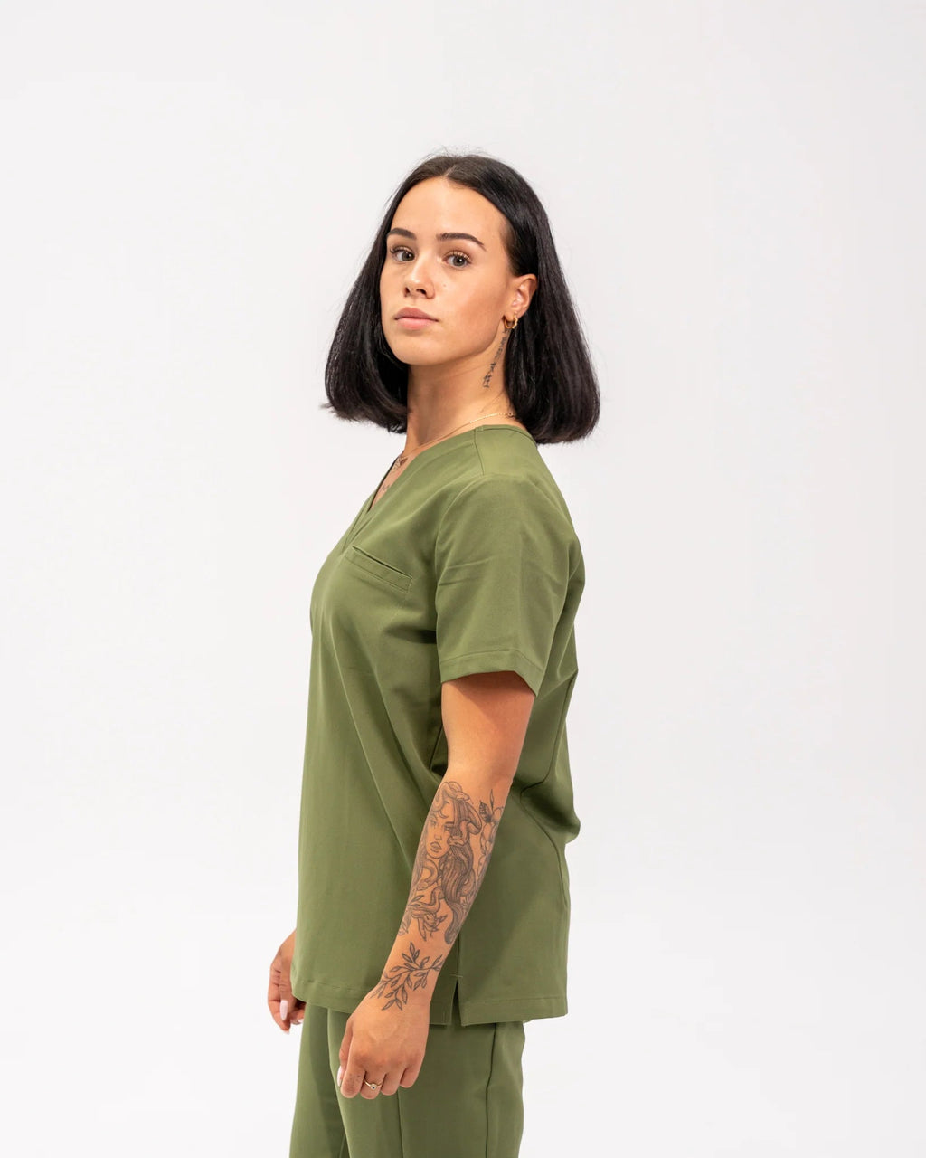 Olivia Tuck - In Scrub TopJOIIAOLIVIA-MOSSYGREEN-XS