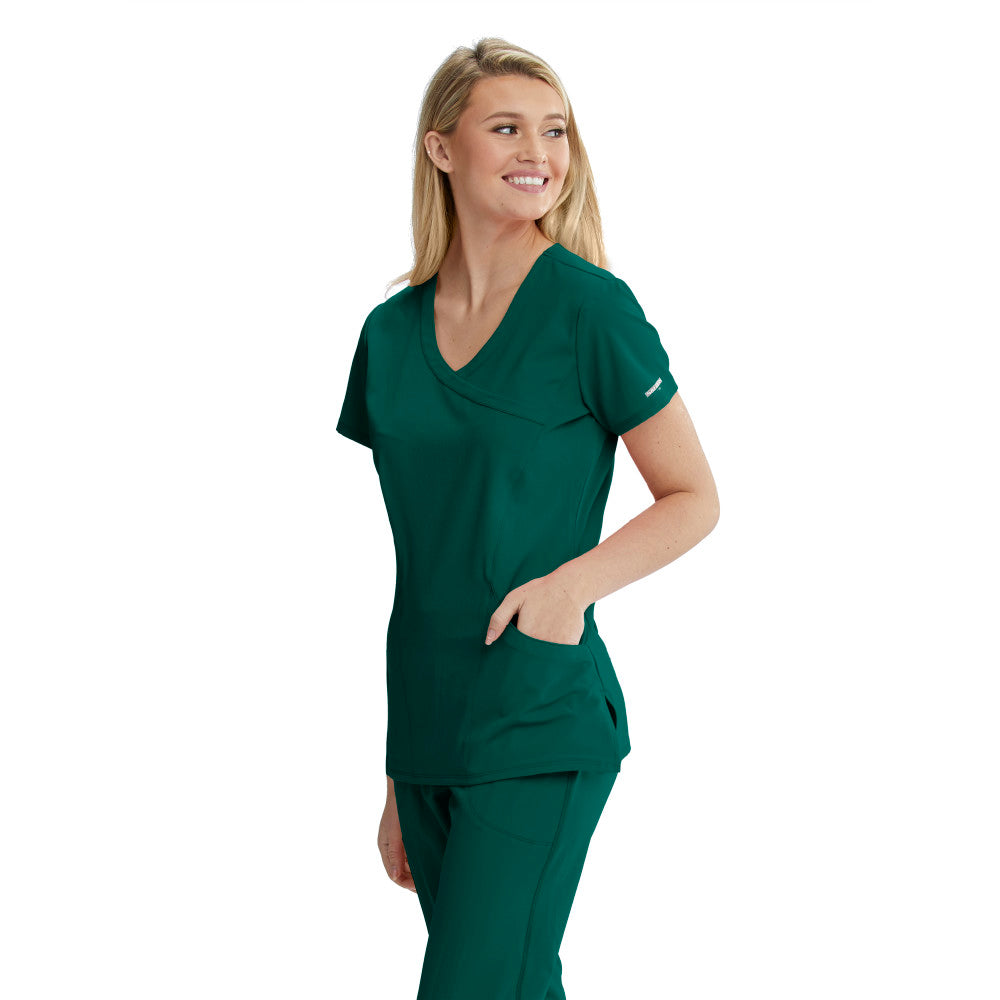 Barco Uniforms: Skechers by Barco Women's 3-Pocket Reliance Cargo Pant, Discount Barco Nursing Scrubs and Medical Uniforms, Discounts on Barco  Scrubs