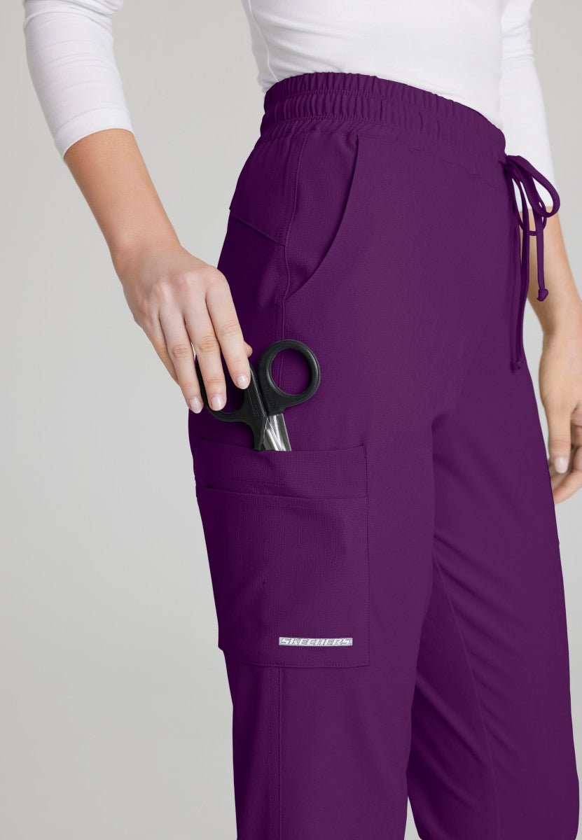 Theory 4 - Pocket Scrub JoggerSkechers by BarcoSKP552-EGGPLANT-XXS