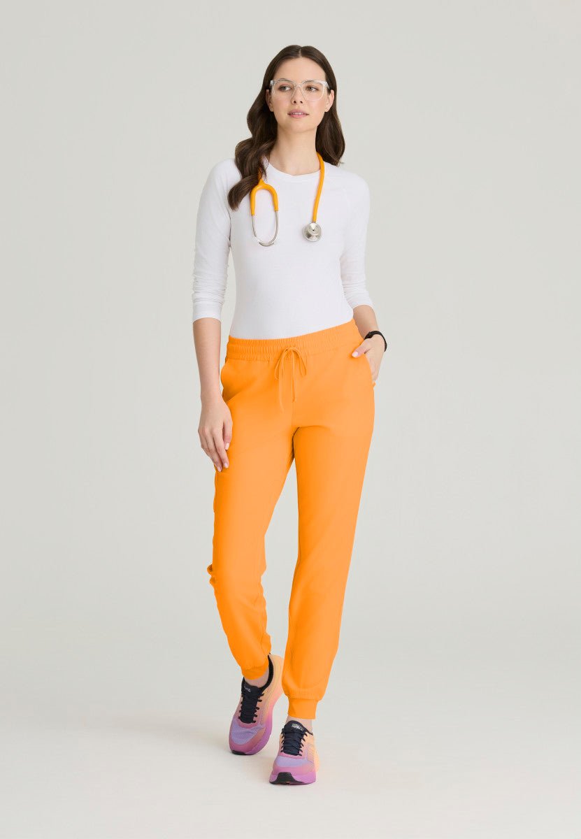 Theory 4 - Pocket Scrub JoggerSkechers by BarcoSKP552-MERIGOLD-XXS