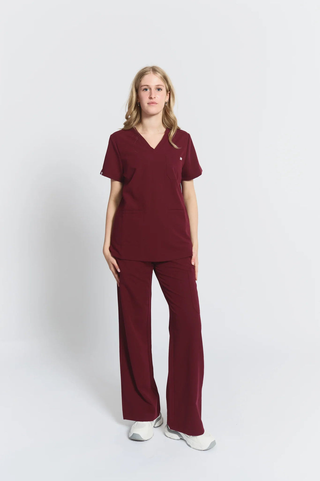 Victoria 4 - Pocket Scrub TopJOIIAVICTORIA-BURGUNDY-XS