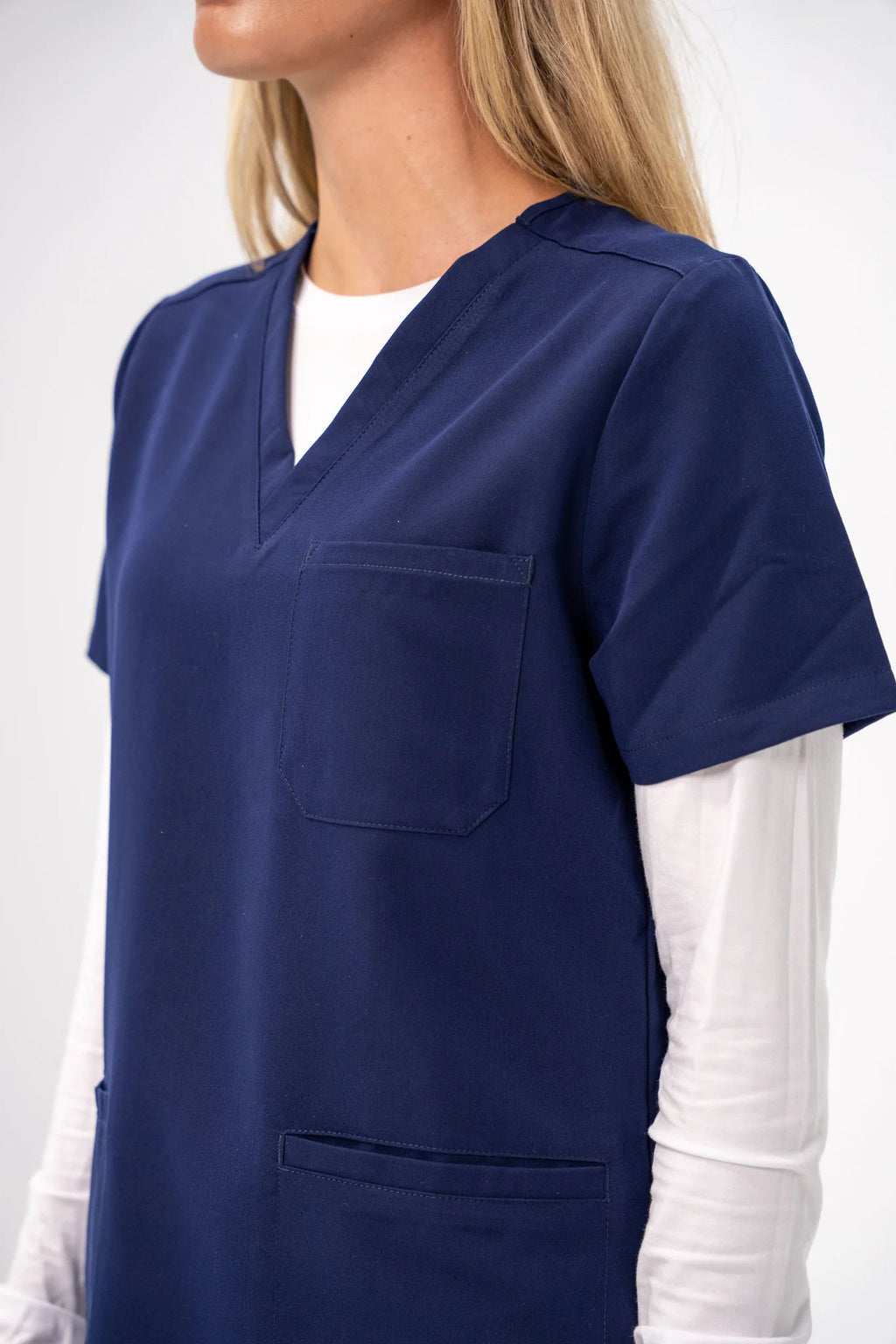 Victoria 4 - Pocket Scrub TopJOIIAVICTORIA-NAVY-XS