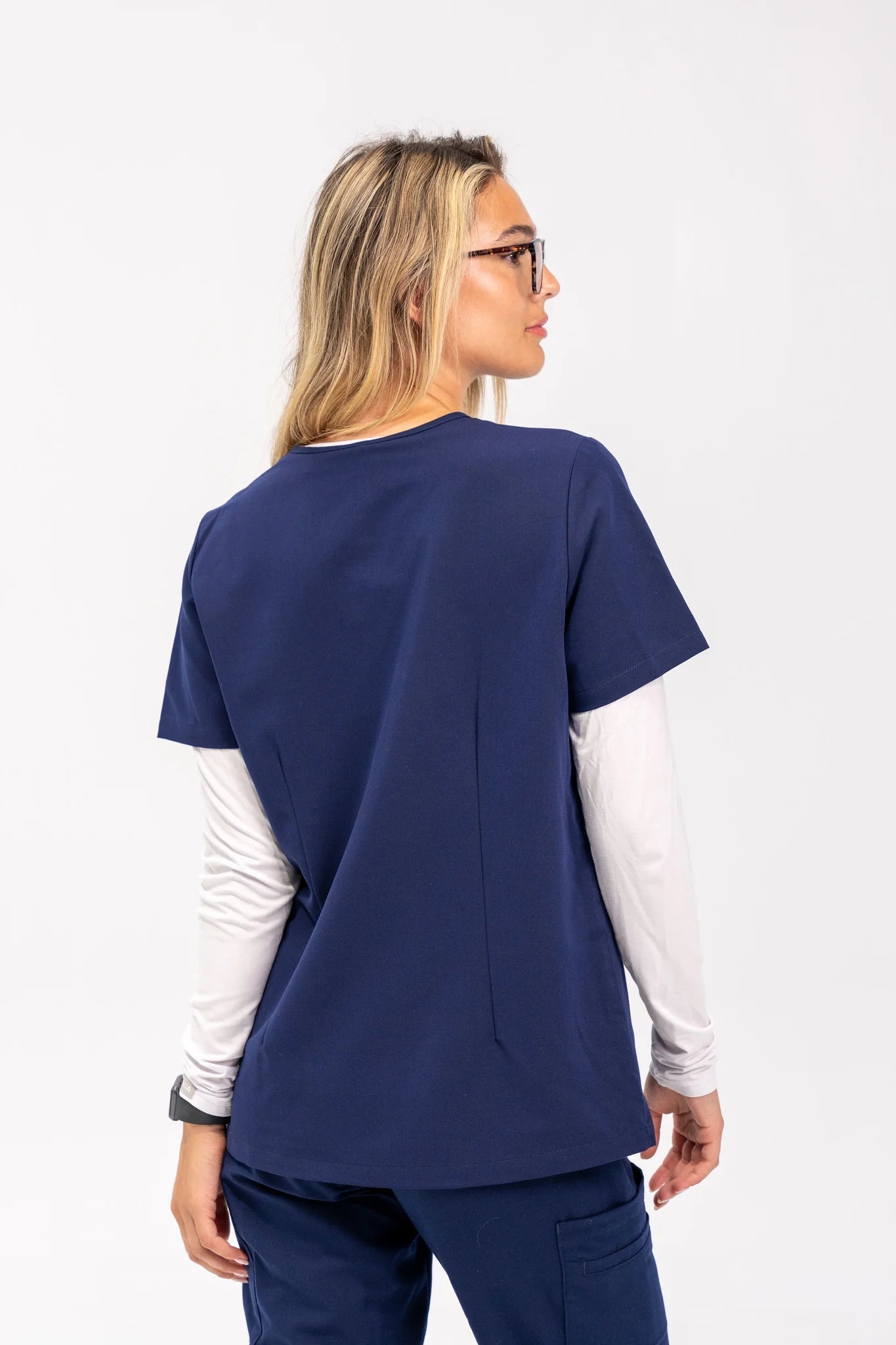 Victoria 4 - Pocket Scrub TopJOIIAVICTORIA-NAVY-XS