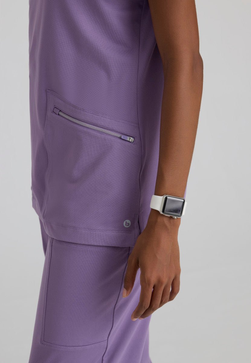Victory Knit 2 - Pocket V - Neck Scrub TopBarco One Performance KnitBOT209-LAVENDER-XXS