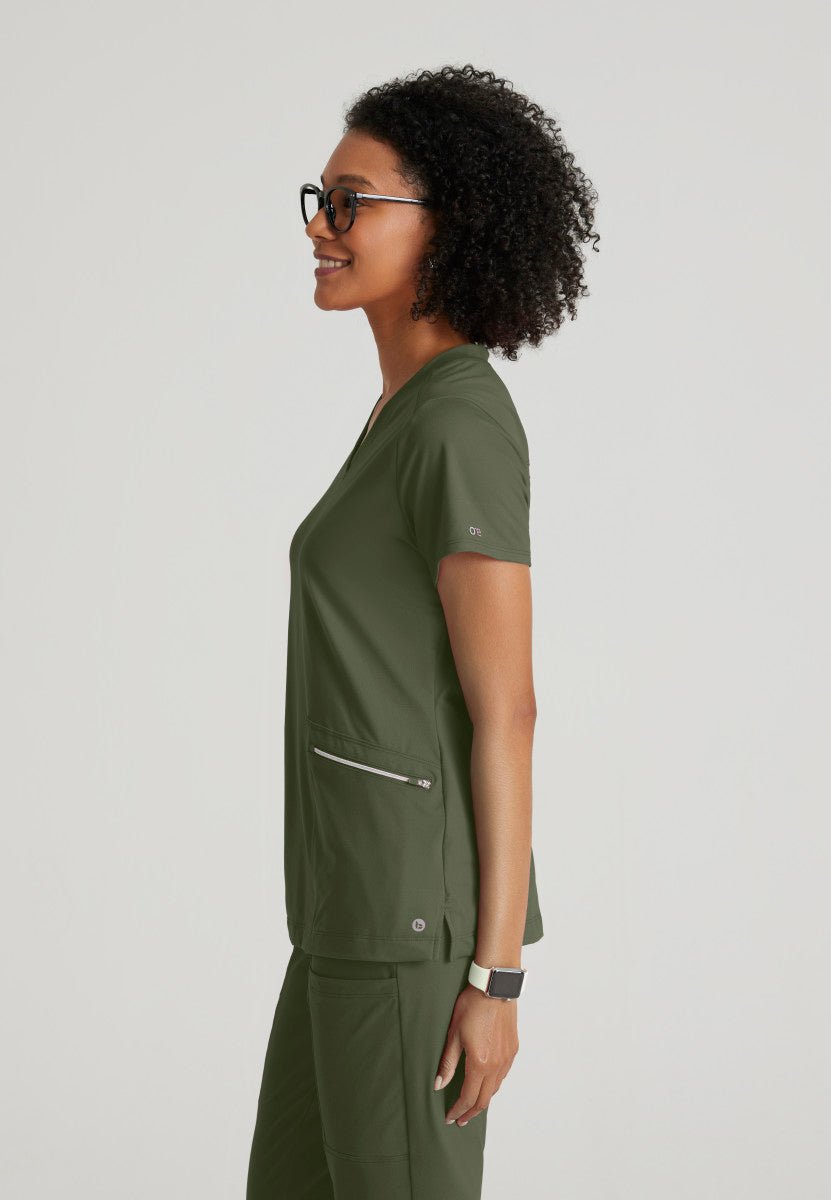 Victory Knit 2 - Pocket V - Neck Scrub TopBarco One Performance KnitBOT209-OLIVE-XXS