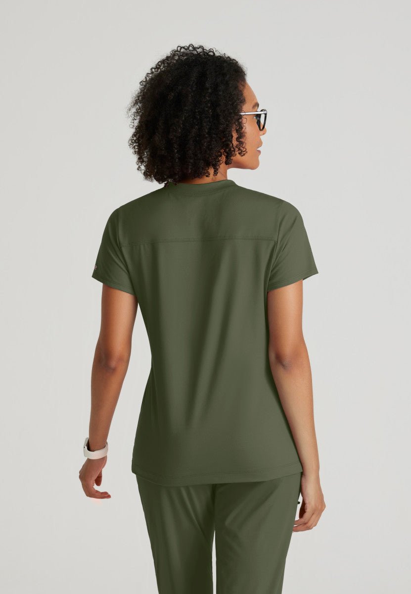 Victory Knit 2 - Pocket V - Neck Scrub TopBarco One Performance KnitBOT209-OLIVE-XXS
