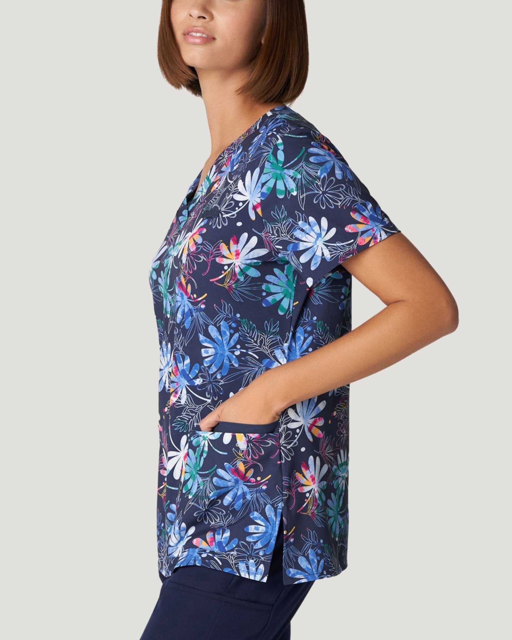 White Cross | Printed Scrub TopWhite Cross618-MNSH